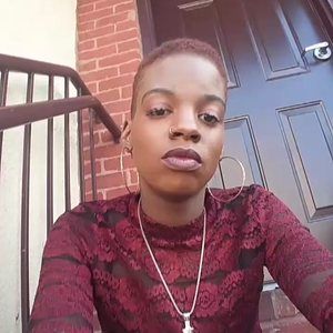 Meet your Posher, Kassandra